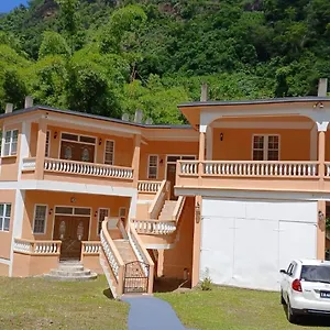 The Seclusive Mansion Holiday home Roseau
